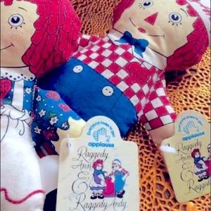 Vintage Stuffed Raggedy Ann & Andy Dolls w/tags!!
